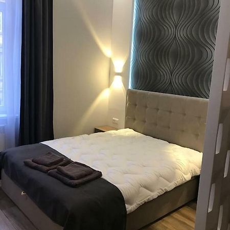 New Appartment-Studio Іn The Center Of Lemberg Exterior foto